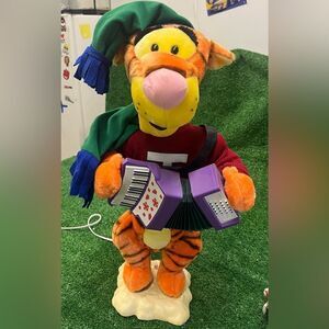 Vintage Animated Christmas Tigger 27" Musical